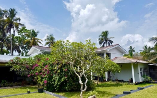 Unawatuna – Boutique Surf-Side Hotel for Sale for USD 1 Million (Negotiable)