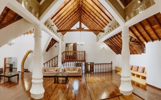 Negombo – British Colonial Villa for Sale for Rs 100 Million (Negotiable)