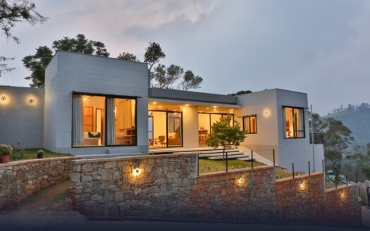 Nuwara Eliya (Pussellawa) – High-Yield Boutique Hotel for Sale for Rs 120 Million (Negotiable)